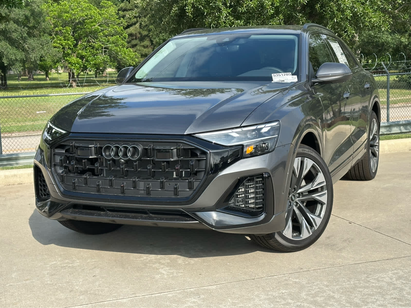 2025 Audi Q8 Premium Plus