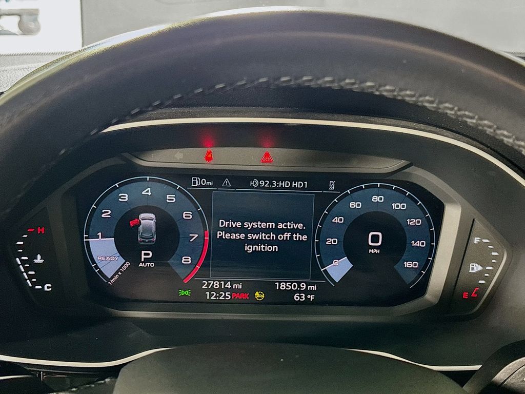 2024 Audi Q3 S line Premium photo 13