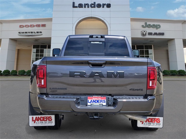 2025 Ram 3500 Laramie photo 4
