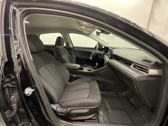 2023 Kia K5 LXS photo 21