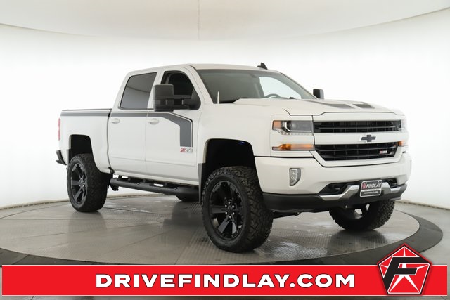 2017 Chevrolet Silverado 1500 LT's photo