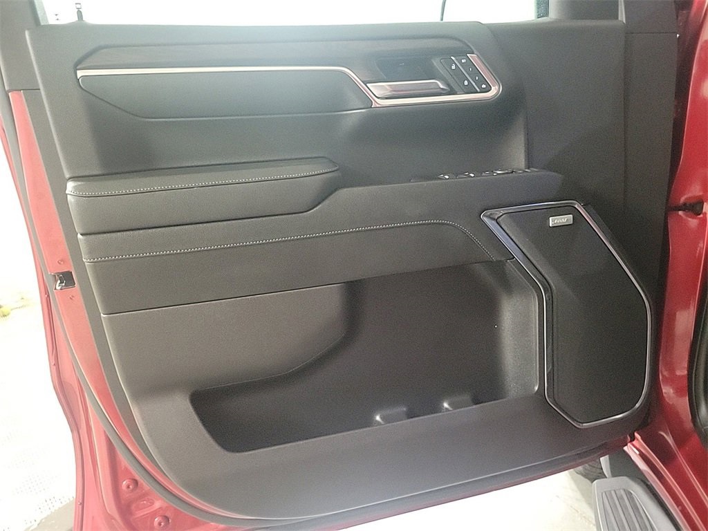 2023 GMC SIERRA - Image 11