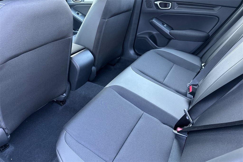 2026 Honda Civic Hatchback Sport photo 12