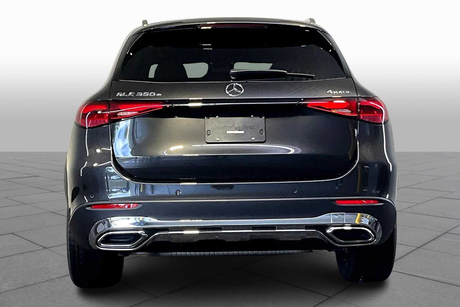 2026 Mercedes Benz GLC 350e 4MATIC photo 4