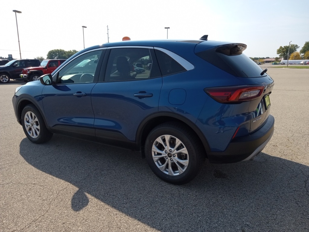 2023 Ford Escape Active photo 9