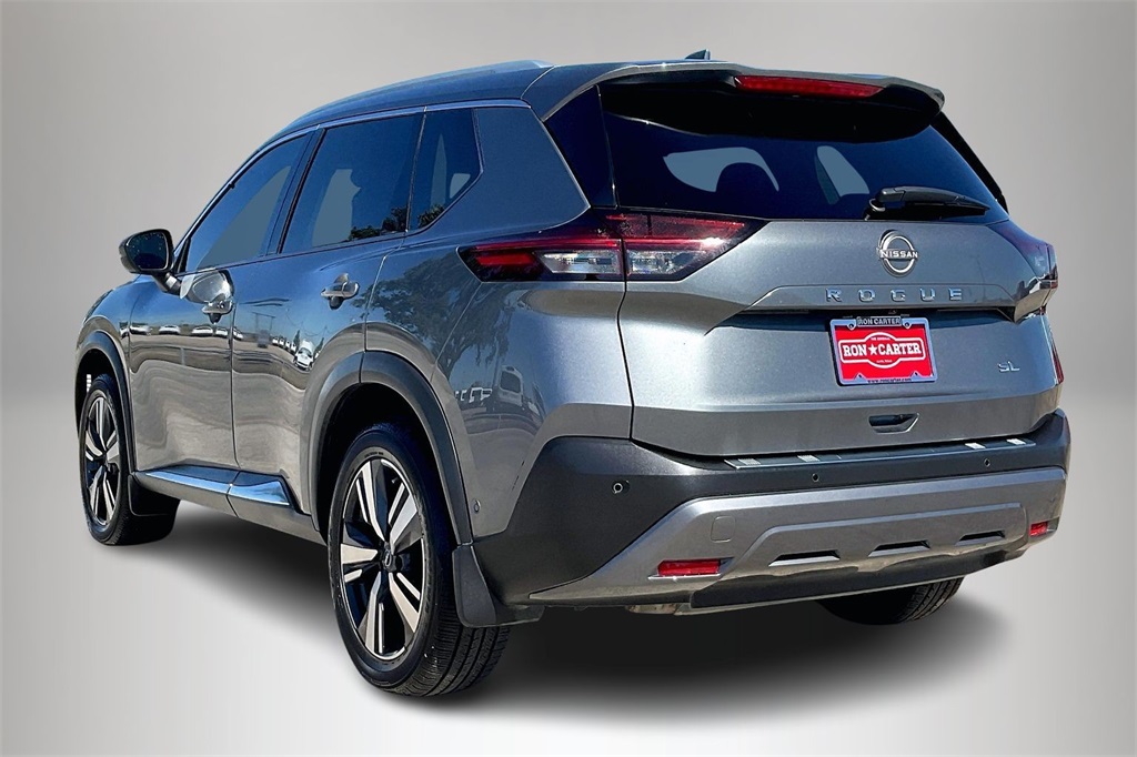 2023 Nissan Rogue SL photo 4