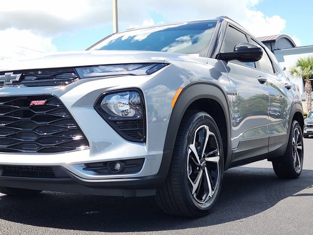 2023 Chevrolet Trailblazer RS photo 2