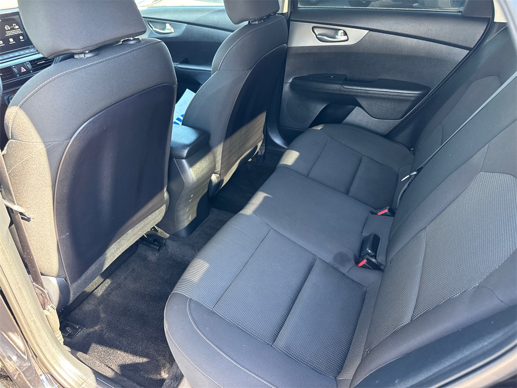 2019 Kia Forte LXS photo 16
