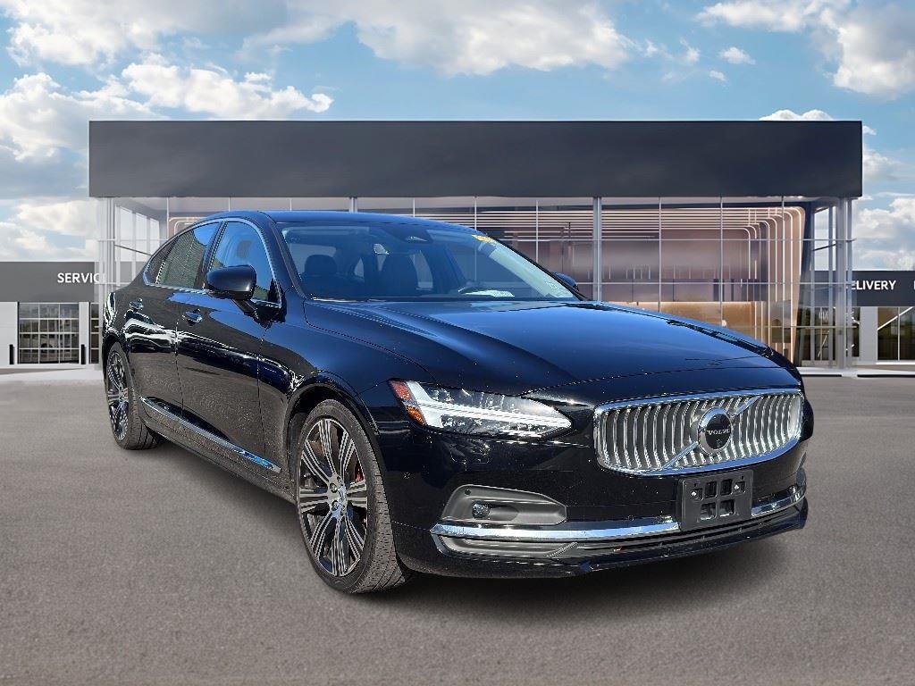 2022 Volvo S90 Inscription photo 3