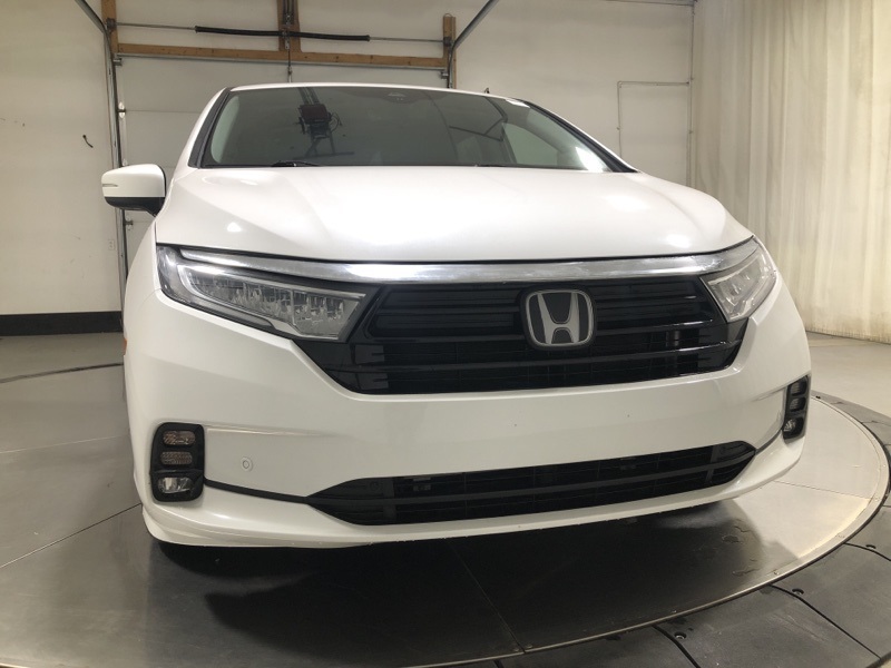 2023 Honda Odyssey Elite photo 2