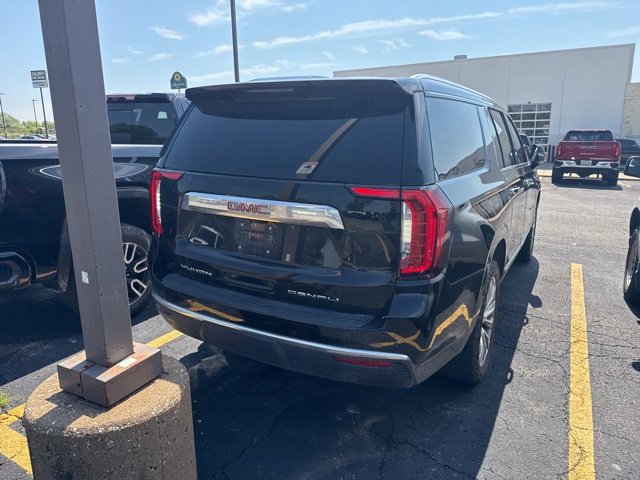 2022 Gmc Yukon XL Denali photo 2