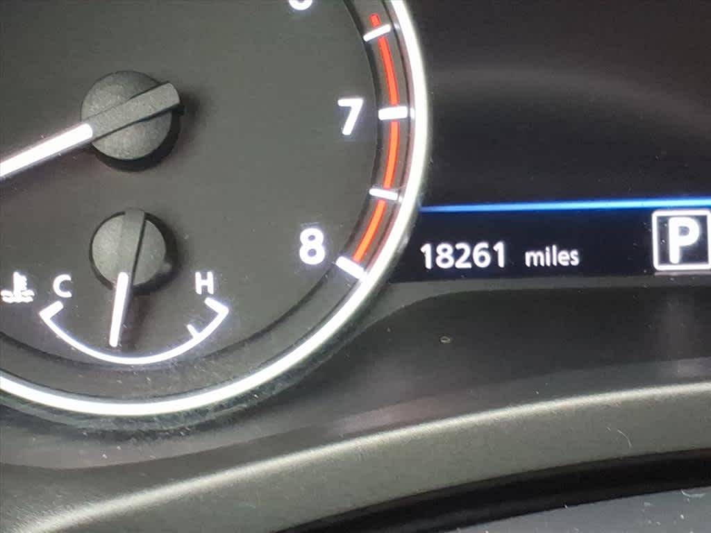2024 Nissan Sentra SV photo 24