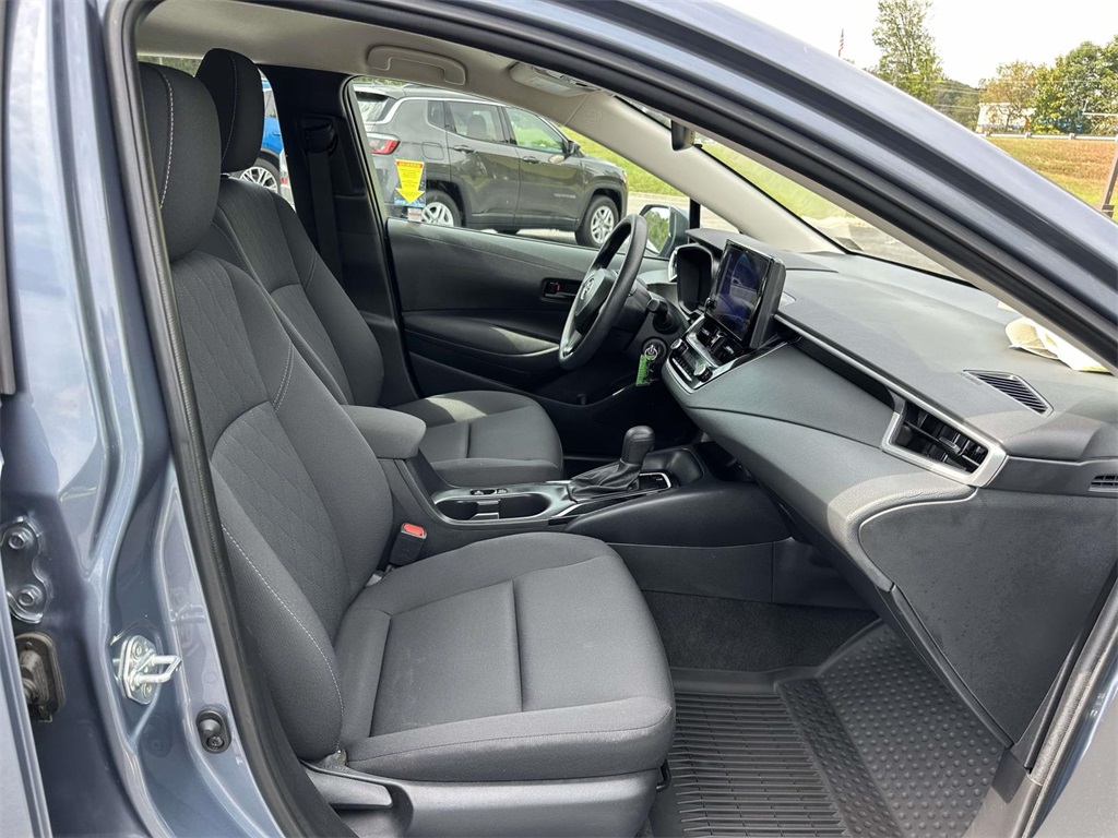 2024 Toyota Corolla LE photo 10