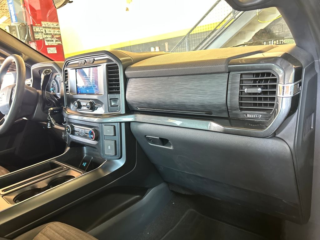2021 Ford F-150 XL photo 11