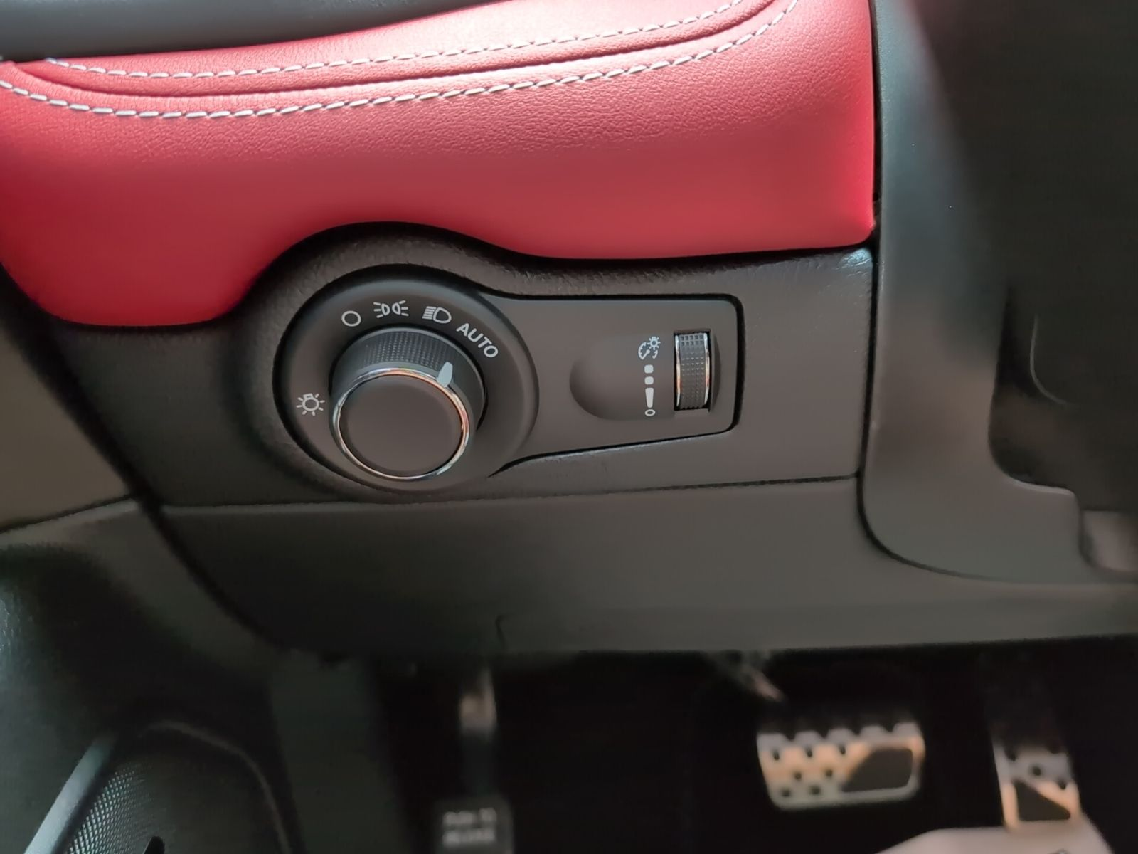 2024 Dodge Durango SRT 392 photo 4