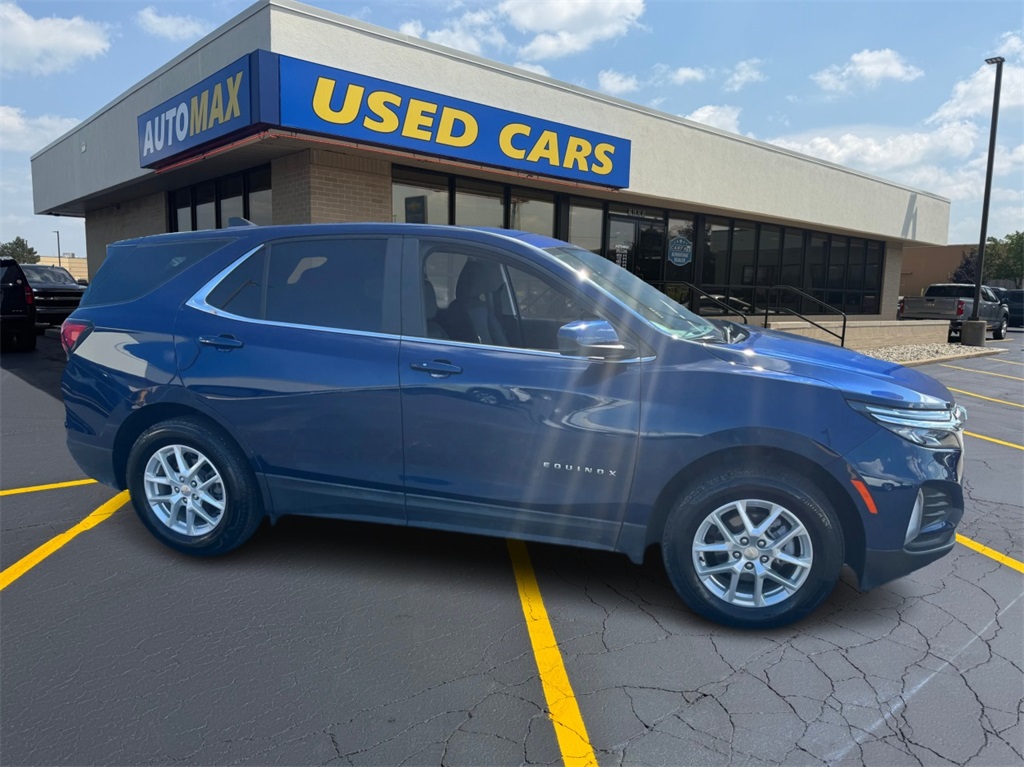 2022 Chevrolet Equinox LT photo 4