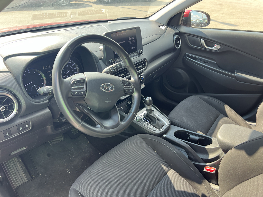 2022 Hyundai Kona SEL photo 13