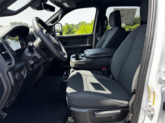2025 Ram 2500 Tradesman photo 14