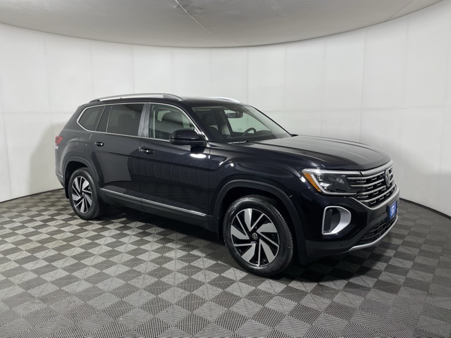 2025 Volkswagen Atlas SEL's photo