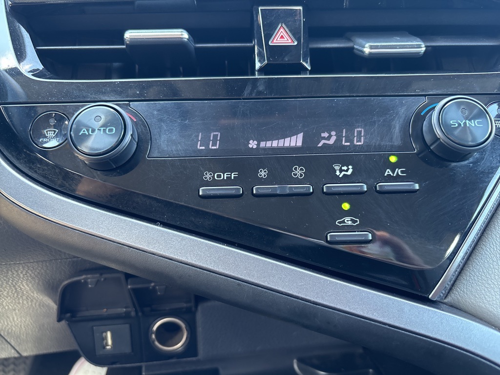 2023 Toyota Camry XSE photo 24