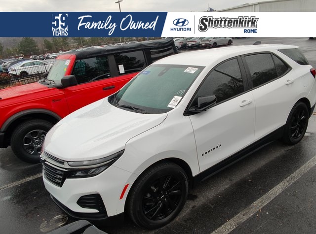 2024 Chevrolet Equinox LS's photo