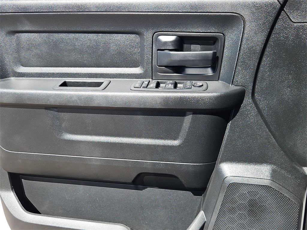 2020 Ram 2500 Tradesman photo 12
