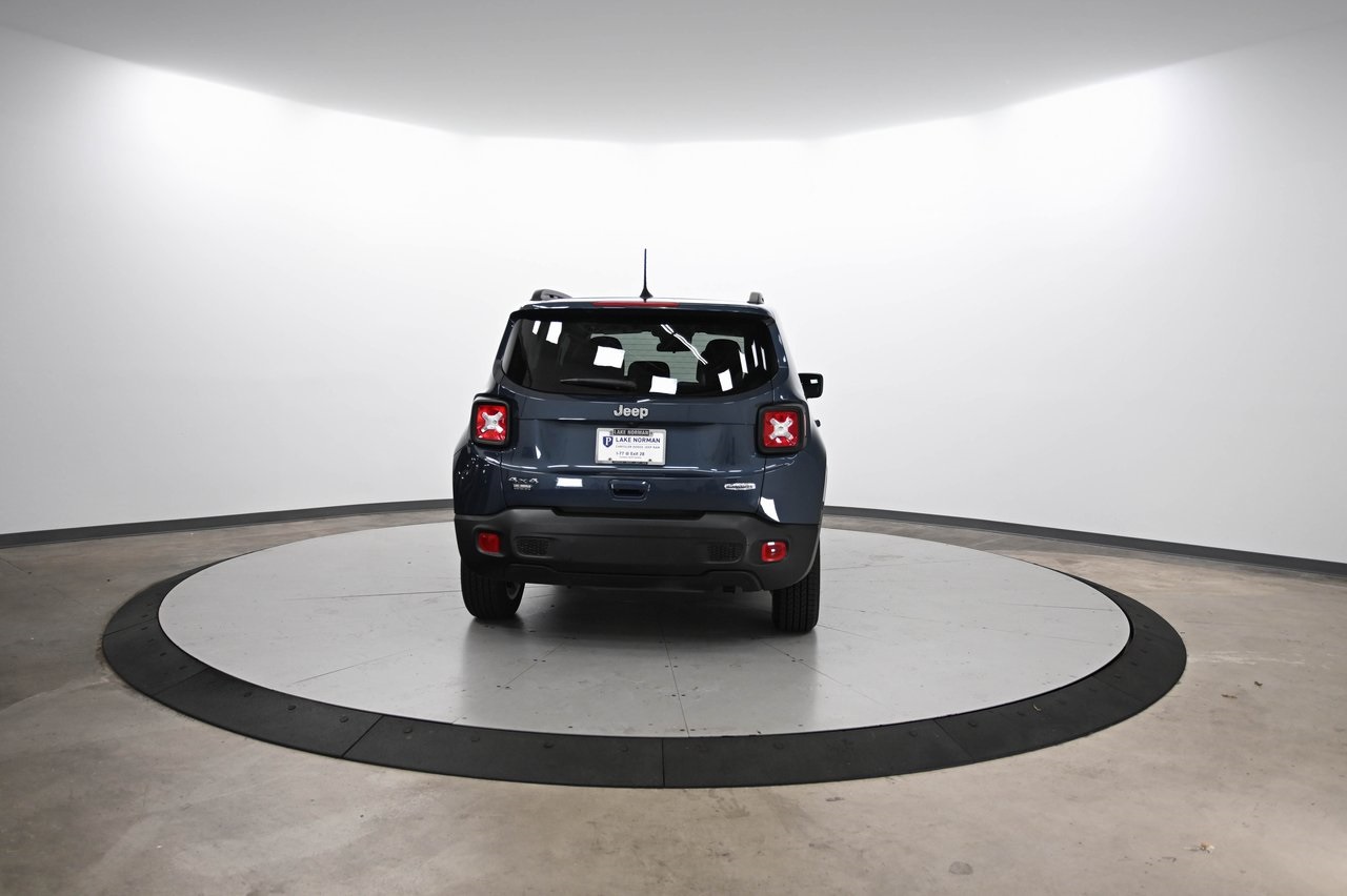 2022 Jeep Renegade Latitude photo 6