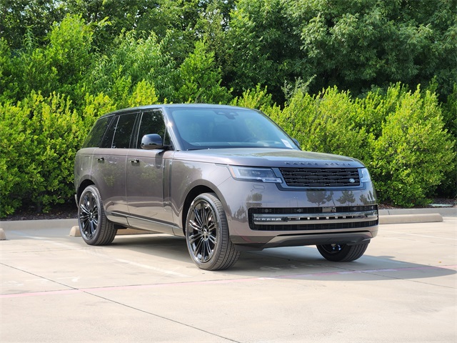 2025 Land Rover Range Rover SE photo 2