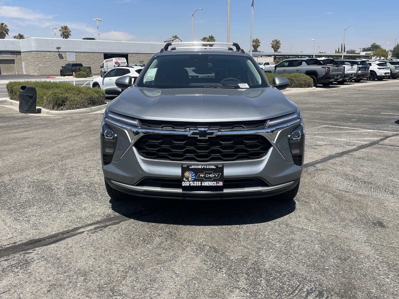 2025 Chevrolet Trax LT photo 9