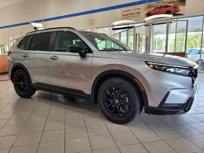 2026 Honda CR-V Hybrid Sport-L photo 3