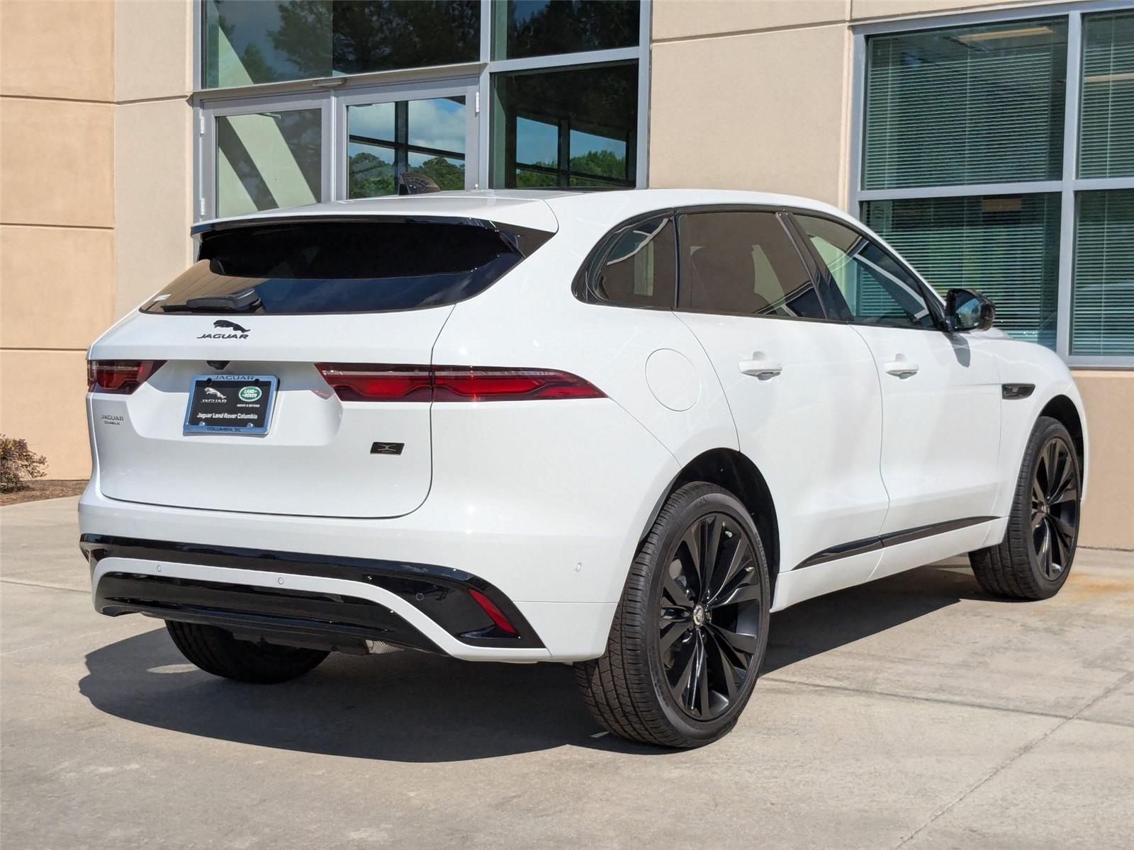 2026 Jaguar F-PACE P250 R-Dynamic S photo 5