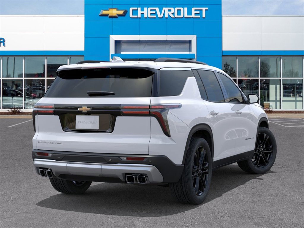 2026 Chevrolet Traverse photo 4