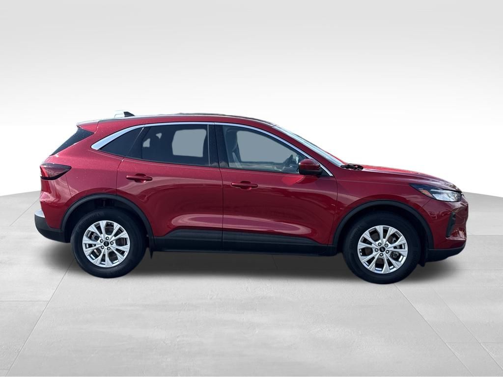 2023 Ford Escape Active photo 5