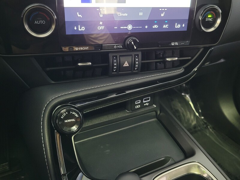 2024 Lexus NX 250 photo 20