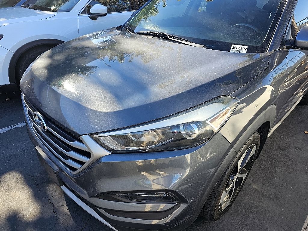 2018 Hyundai Tucson Value photo 4