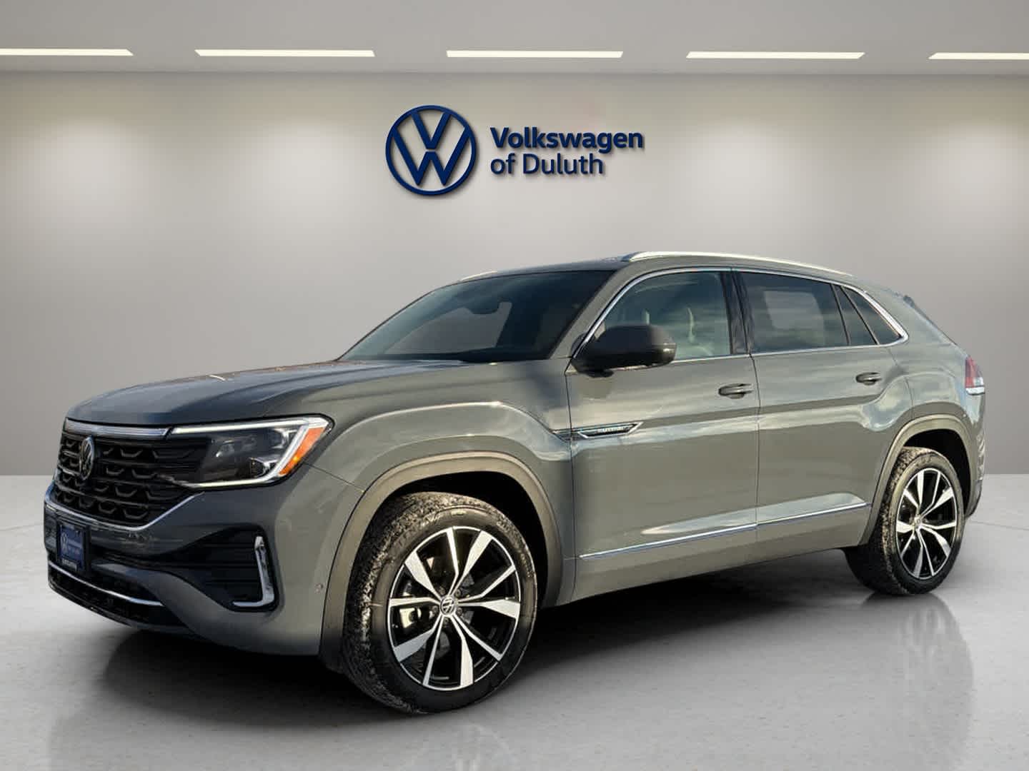 2026 Volkswagen Atlas Cross Sport SEL Premium R-Line's photo