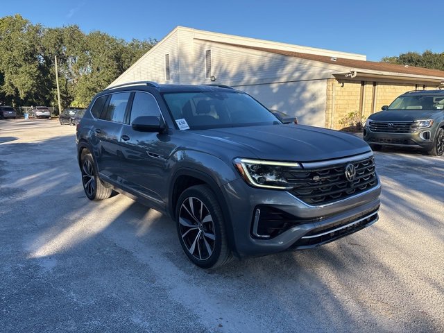 2024 Volkswagen Atlas SEL Premium R-Line's photo
