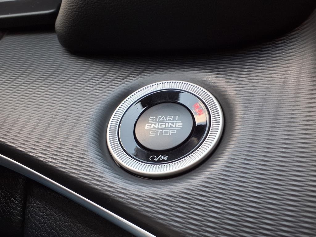 2025 Jeep Grand Cherokee Laredo X photo 17