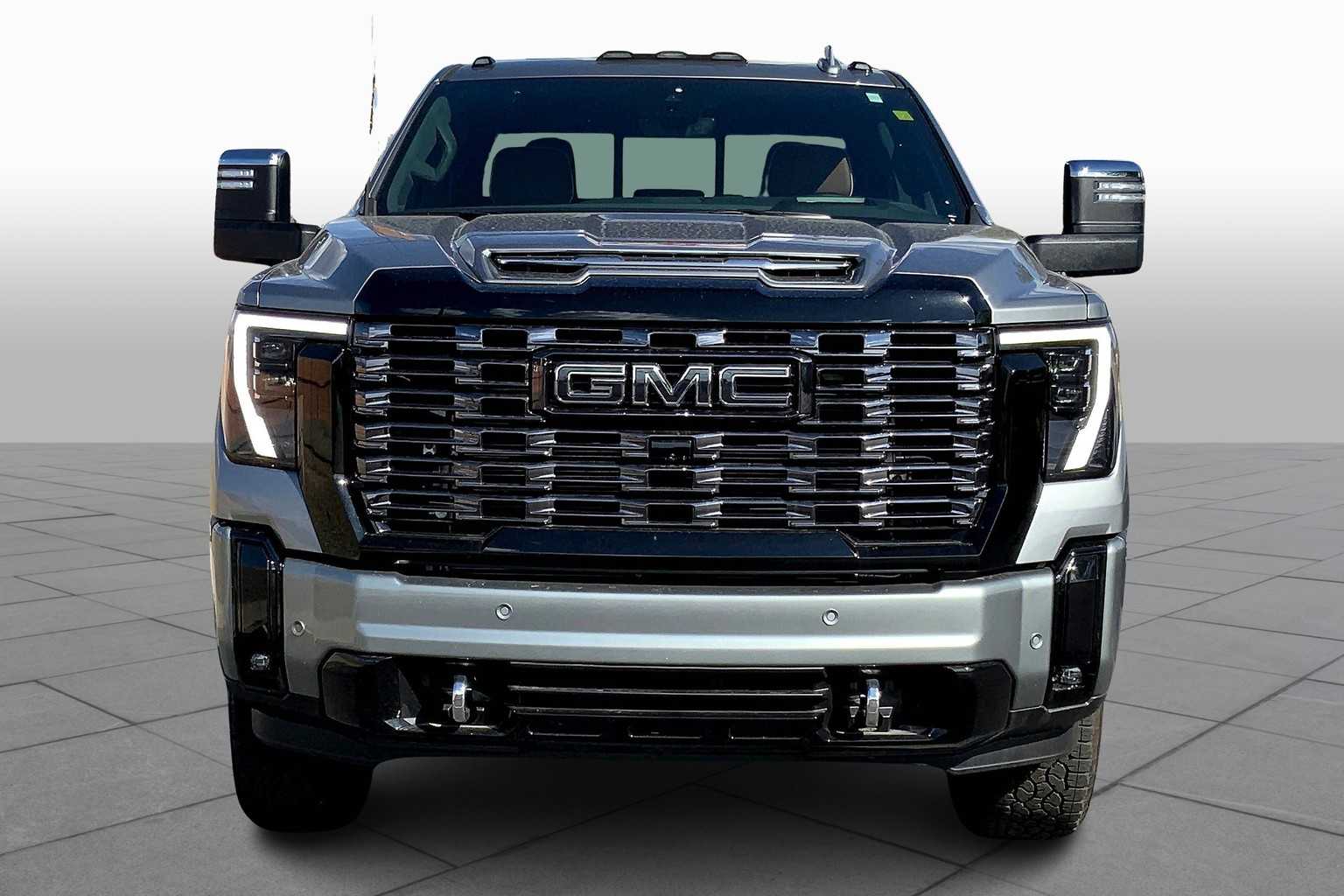 2025 Gmc Sierra 2500 HD Denali Ultimate photo 3