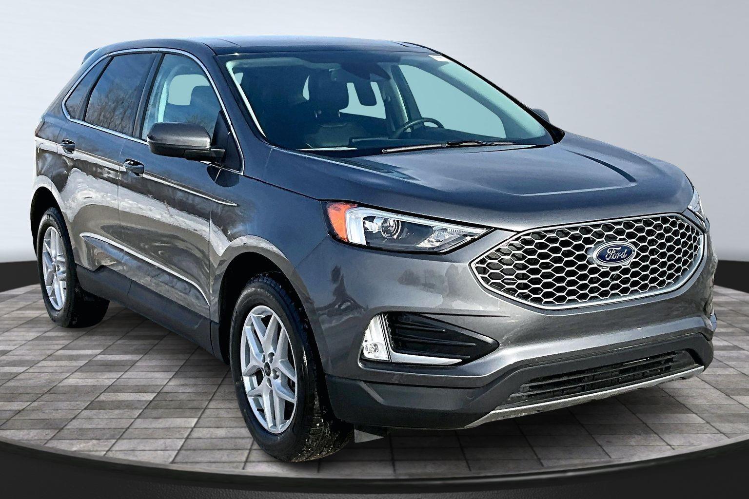 2024 Ford Edge SEL's photo