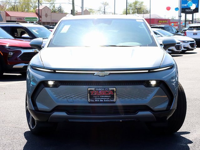 2025 Chevrolet Equinox EV 1LT photo 5