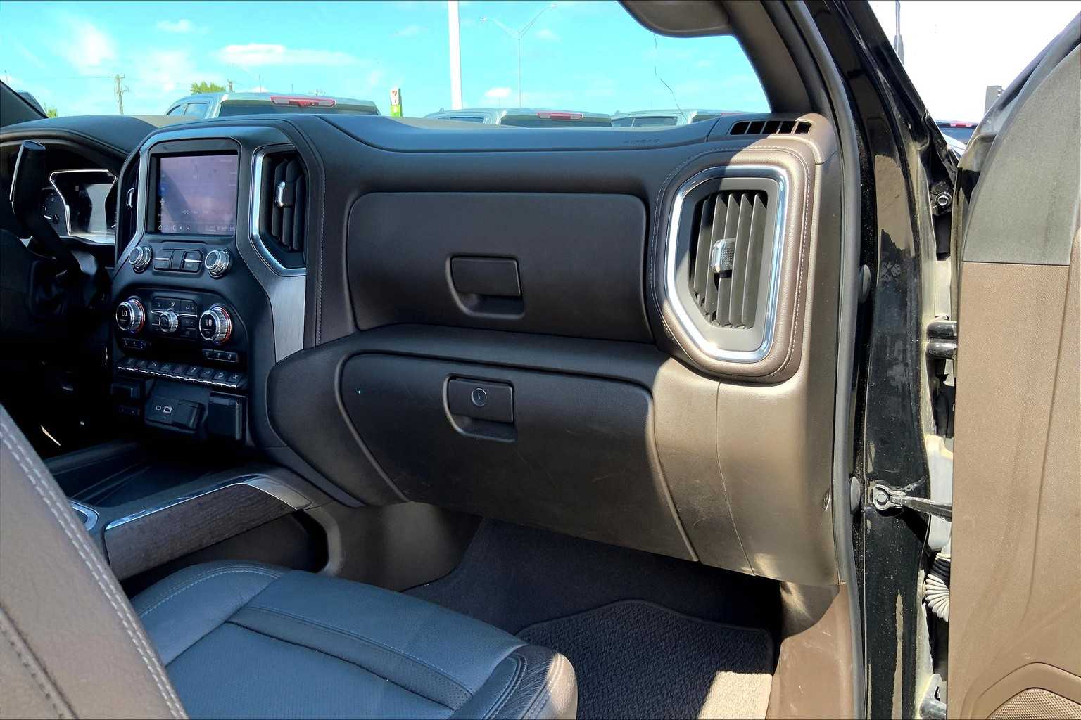 2023 Gmc Sierra HD Denali photo 16