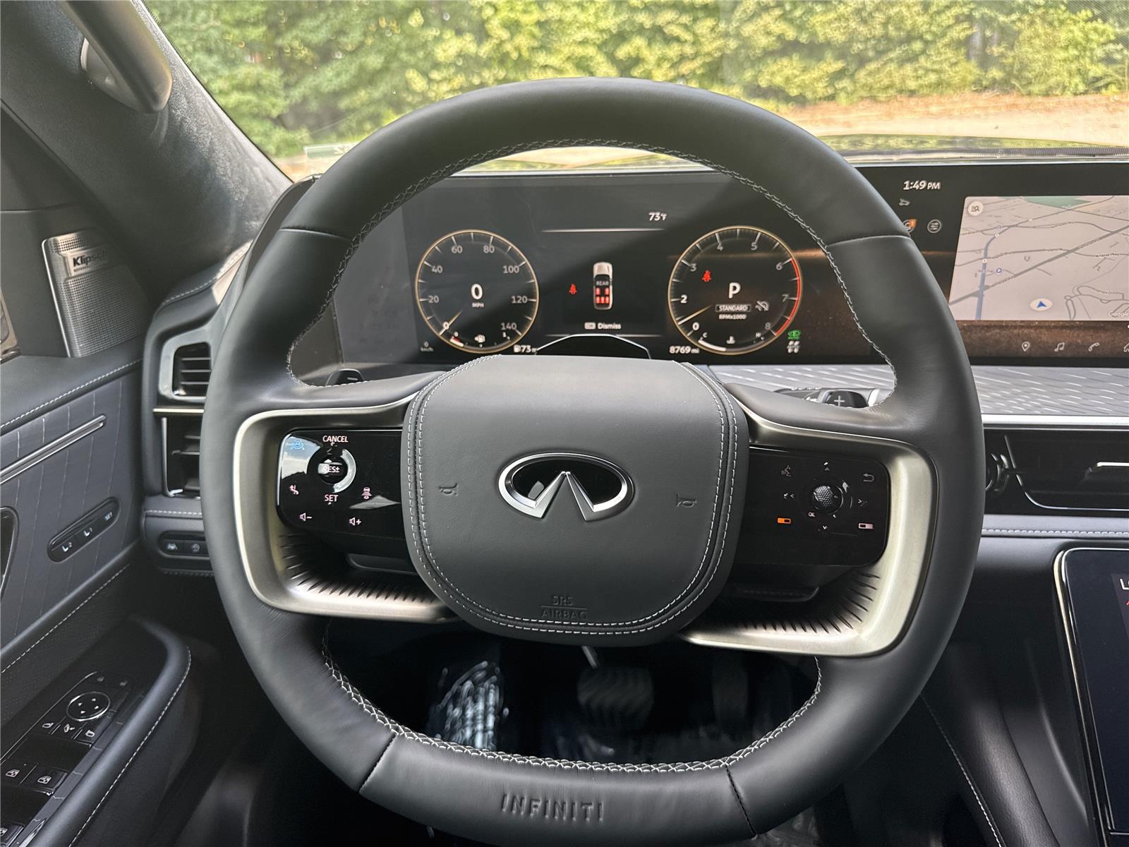 2025 Infiniti QX80 photo 12
