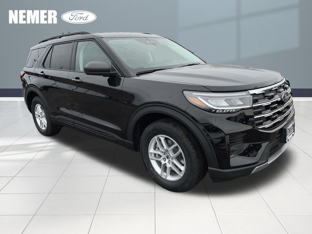 2026 Ford Explorer Active's photo