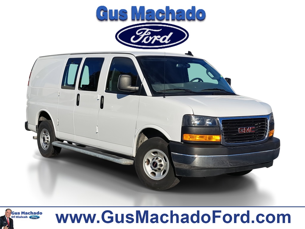 2024 GMC Savana Cargo
