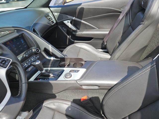 2015 Chevrolet Corvette Stingray Z51 3LT photo 22