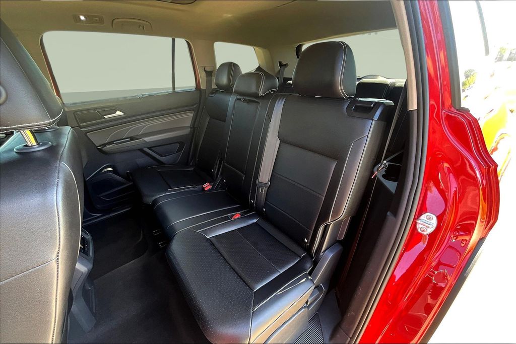 2023 Volkswagen Atlas V6 SEL photo 19