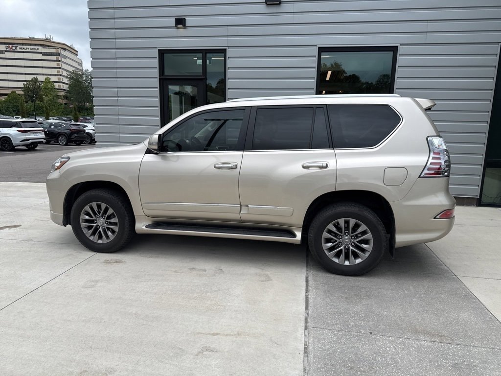 2015 Lexus GX 460 Luxury photo 4