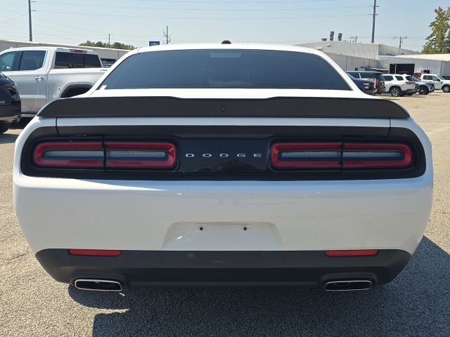 2023 Dodge Challenger GT photo 4