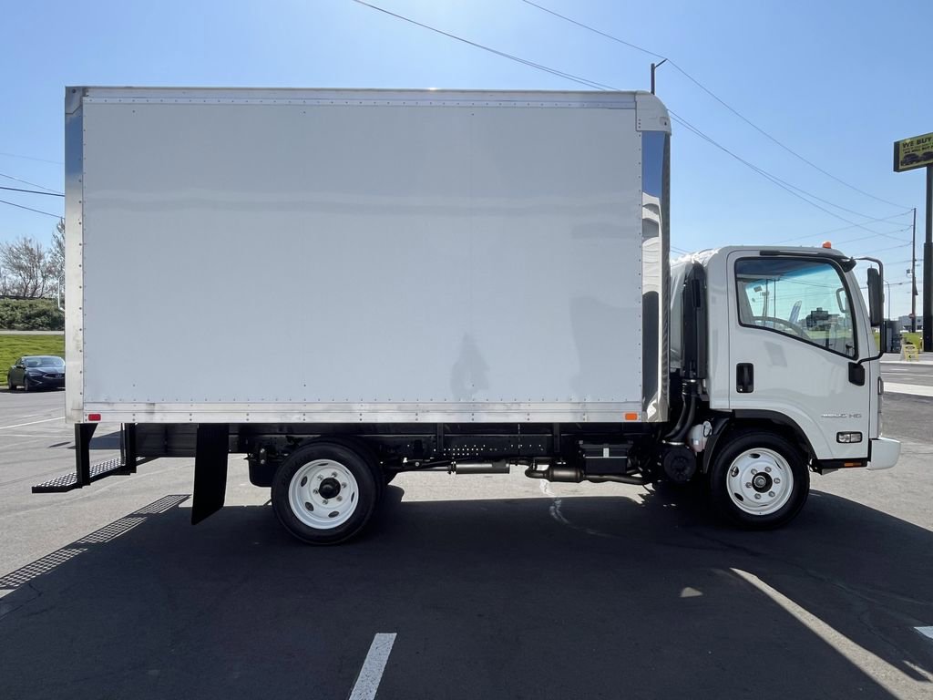 2025 Chevrolet Silverado 4500HD photo 4